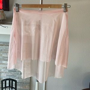 Light pink high-low eleve ballet skirt